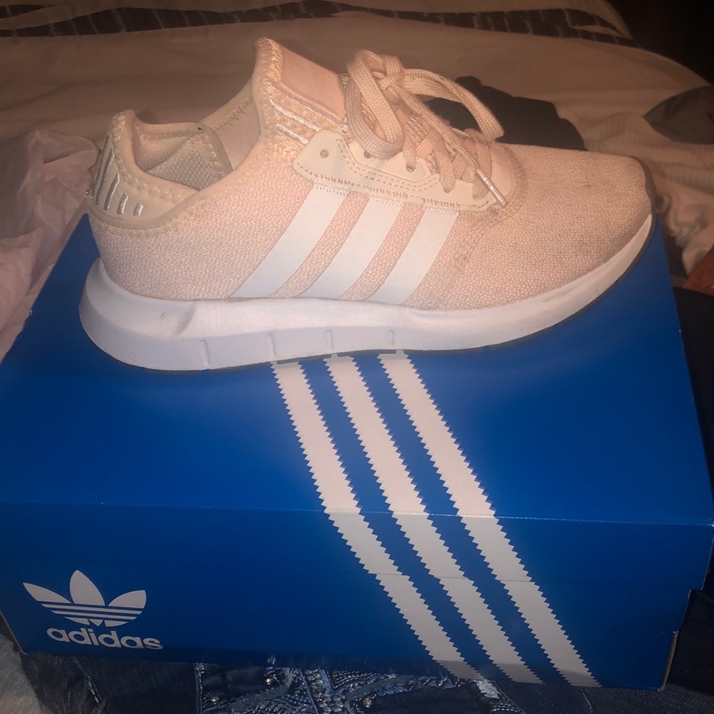 Adidas woman running shoes